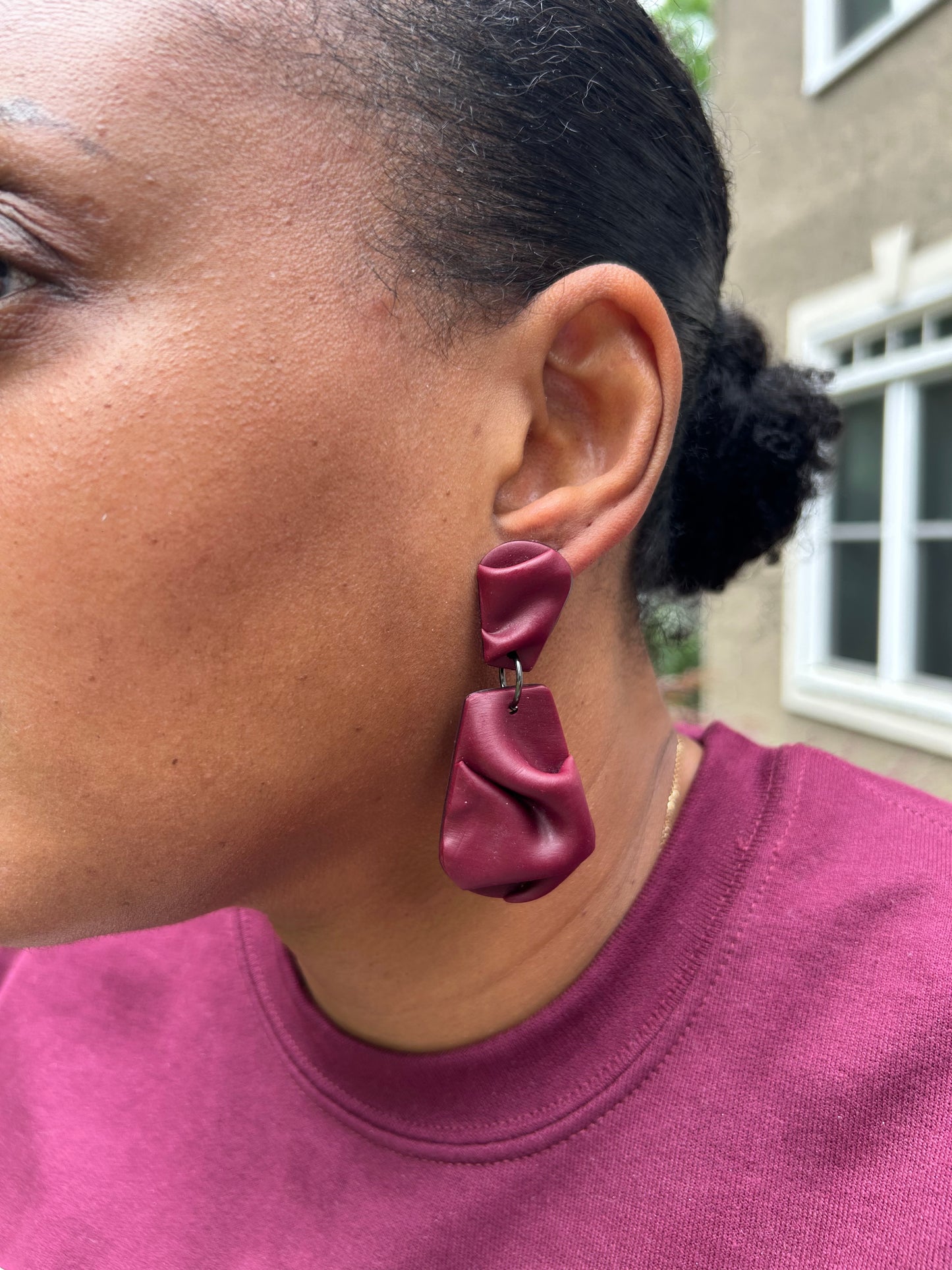 The Sculpted Maroon